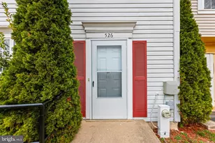 526 Bend Circle Rd, Glen Burnie, MD 21061 - Photo 2