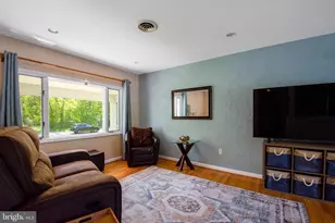 3542 Loch Haven Dr, Edgewater, MD 21037 - Photo 12