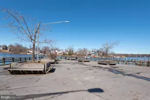 647 210th St, Pasadena, MD 21122 - Photo 42