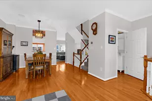 1327 Peppertree Ct, Crofton, MD 21114 - Photo 6