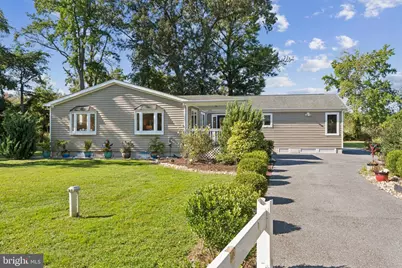 7654 Bay Street, Pasadena, MD 21122 - Photo 2