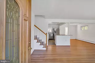 319 School Ln, Linthicum Heights, MD 21090 - Photo 4