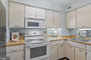 100 Severn Ave, Annapolis, MD 21403 - Photo 24