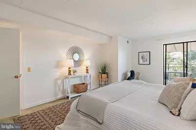 100 Severn Avenue #206, Annapolis, MD 21403 - Photo 32