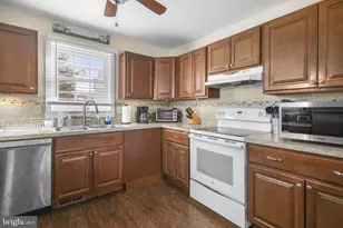 3715 5th Ave, Edgewater, MD 21037 - Photo 8
