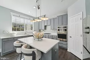 2715 Thornbrook Ct, Odenton, MD 21113 - Photo 14