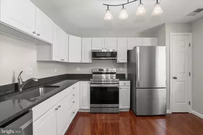 687 Winding Stream Way #204, Odenton, MD 21113 - Photo 2