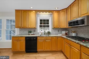 788 Oak Stump Dr, Millersville, MD 21108 - Photo 12