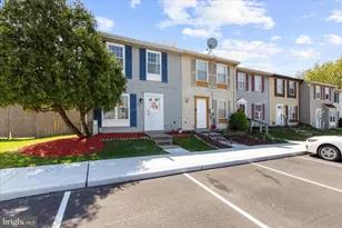 6441 Grafton Garth Ct, Glen Burnie, MD 21061 - Photo 2