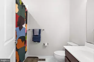 8280 Hickory Hollow Dr, Glen Burnie, MD 21060 - Photo 24