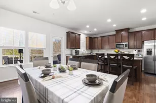 8280 Hickory Hollow Dr, Glen Burnie, MD 21060 - Photo 14