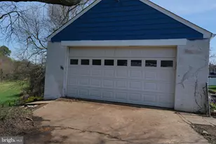 18 Magnolia Ave, Glen Burnie, MD 21061 - Photo 8