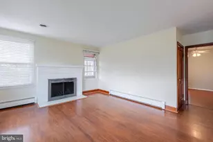 871 Highland Ave, Annapolis, MD 21403 - Photo 4