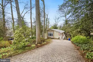 108 Askewton Rd, Severna Park, MD 21146 - Photo 2