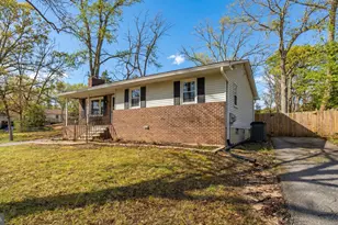 7731 Walters Rd, Pasadena, MD 21122 - Photo 4