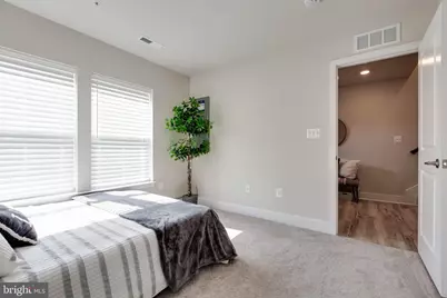 729 Allegheny Avenue, Glen Burnie, MD 21060 - Photo 8