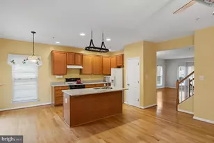 2644 Streamview Dr, Odenton, MD 21113 - Photo 8