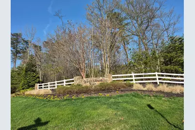 7525 Stonehouse Run Drive, Glen Burnie, MD 21060 - Photo 2