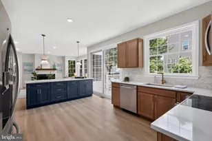 2907 Middlebridge Ct, Crofton, MD 21114 - Photo 8