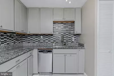 224 Carroll Road, Glen Burnie, MD 21060 - Photo 12