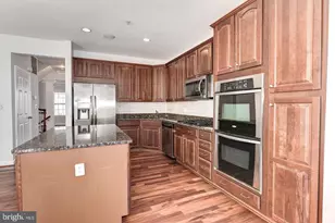 7576 Maidenhead Dr, Hanover, MD 21076 - Photo 10