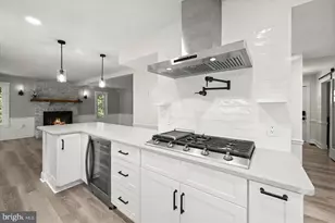 2576 Hidden Cove Rd, Annapolis, MD 21401 - Photo 8