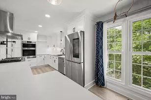 2576 Hidden Cove Rd, Annapolis, MD 21401 - Photo 10