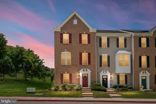 7203 Dorchester Woods Ln, Hanover, MD 21076 - Photo 2