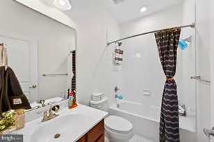 643 Ravenwood Dr, Glen Burnie, MD 21060 - Photo 12