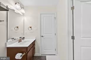 643 Ravenwood Dr, Glen Burnie, MD 21060 - Photo 30