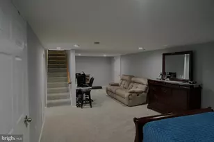 811 223rd St, Pasadena, MD 21122 - Photo 24