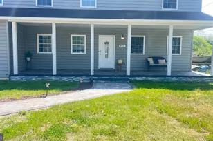 811 223rd St, Pasadena, MD 21122 - Photo 2