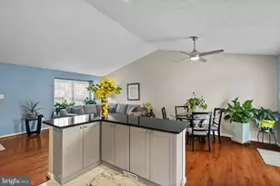 816 Sunnyfield Ln, Brooklyn, MD 21225 - Photo 8
