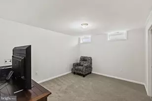 816 Sunnyfield Ln, Brooklyn, MD 21225 - Photo 26