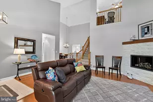 336 Colony Point Pl, Edgewater, MD 21037 - Photo 8