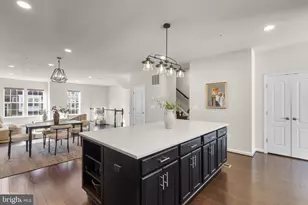 8312 Meadowood Dr, Hanover, MD 21076 - Photo 18