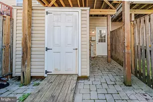 2412 Wentworth Dr, Crofton, MD 21114 - Photo 22