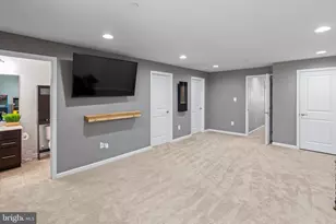 7239 Winding Hills Dr, Hanover, MD 21076 - Photo 10