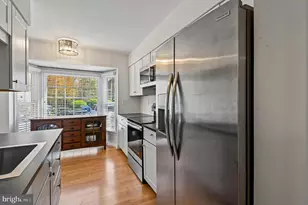 492 Colonial Ridge Ln, Arnold, MD 21012 - Photo 10