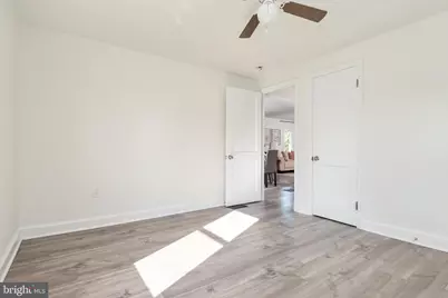5 Hampton Road, Linthicum Heights, MD 21090 - Photo 16