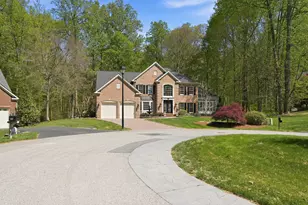 206 May Ln, Edgewater, MD 21037 - Photo 4