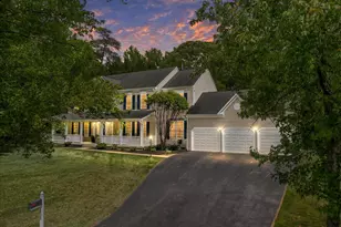 1405 Saybrooke Ct, Pasadena, MD 21122 - Photo 2