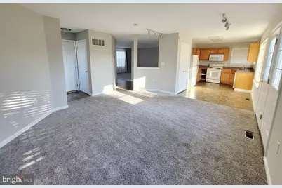 5125 Cals Court, Brooklyn, MD 21225 - Photo 14