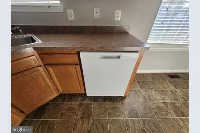 5125 Cals Court, Brooklyn, MD 21225 - Photo 16