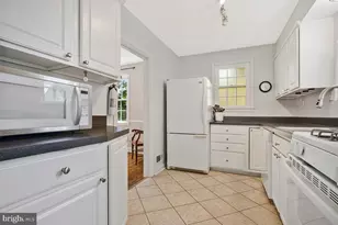 601 Forest View Rd, Linthicum Heights, MD 21090 - Photo 12