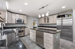 230 Ambleside Dr, Severna Park, MD 21146 - Photo 12