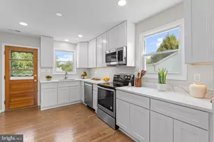 222 Chelsea Rd, Pasadena, MD 21122 - Photo 14