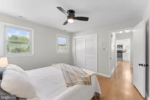 222 Chelsea Rd, Pasadena, MD 21122 - Photo 24