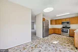 2558 Ambling Cir, Crofton, MD 21114 - Photo 18