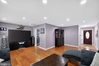 8113 Phirne Road E, Glen Burnie, MD 21061 - Photo 10
